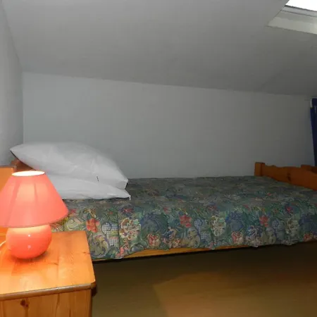 Duplex 3 Pieces Climatise Avec Piscine, Terrasse Et Parking - Ideal Famille Au Lavandou - Fr-1-251-732 Holiday home Le Lavandou